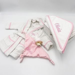 pink-gingham-gift-set